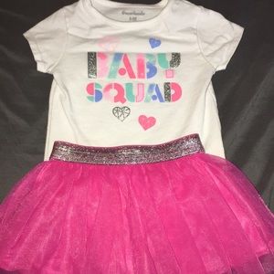 0-3 month T-shirt and Skirt